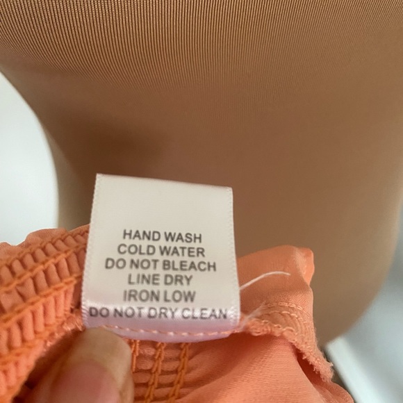 HYFVE size Large Peachy Keen Crop Top - Picture 8 of 10